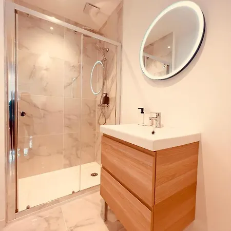 Apartment Le Baltique - Homy Montlucon